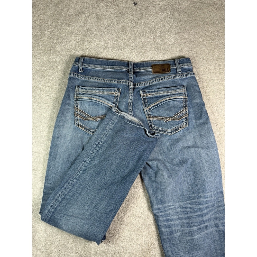 BKE Tyler Straight Leg Blue Jeans Mens 36x32 Med Wash Stretch Embroidered Denim